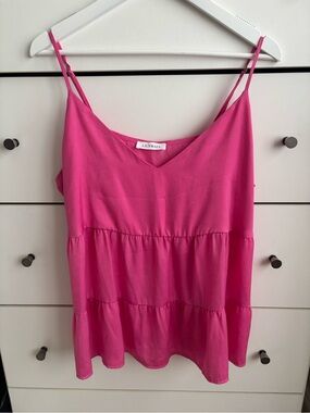 LilyMaes Hot pink tiered tank